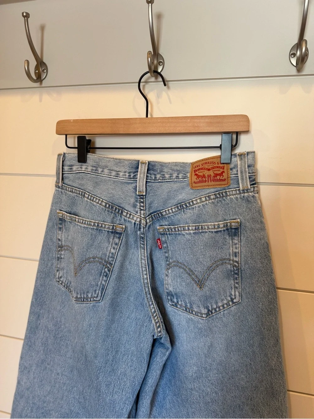 Levi’s ‘94 Baggy Wide Leg jeans Size 28 - Picture 6 of 11